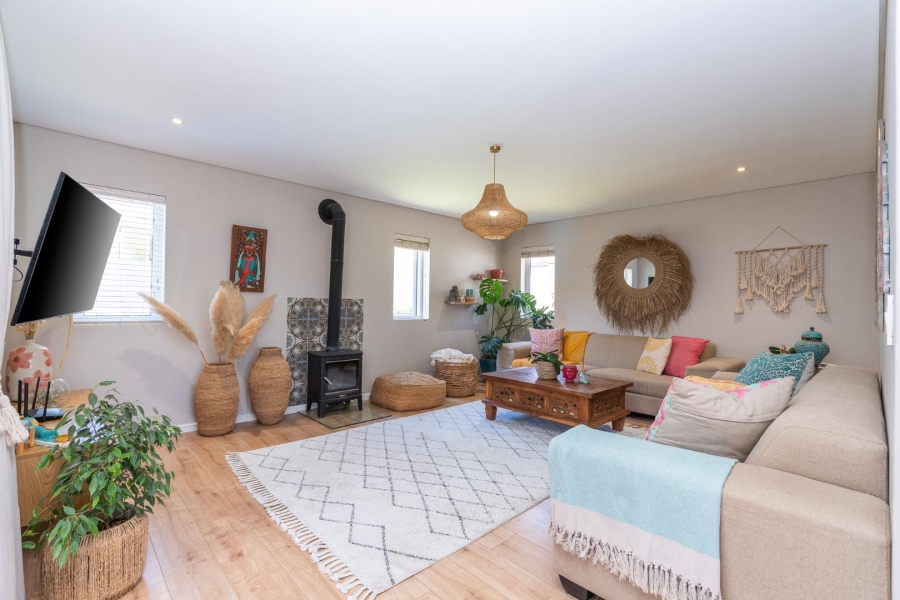 3 Bedroom Property for Sale in Somerset Lakes Western Cape